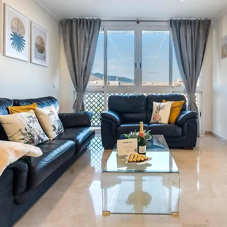 Apartamento Luxury Penthouse Mountain Sea Views Puerto Banus