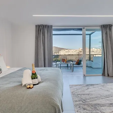 Luxury Penthouse Mountain Sea Views Puerto Banus Apartamento